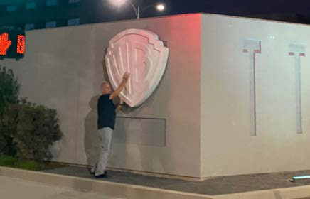 WARNER BROS. DISCOVERY — North Lot Entries, image 4