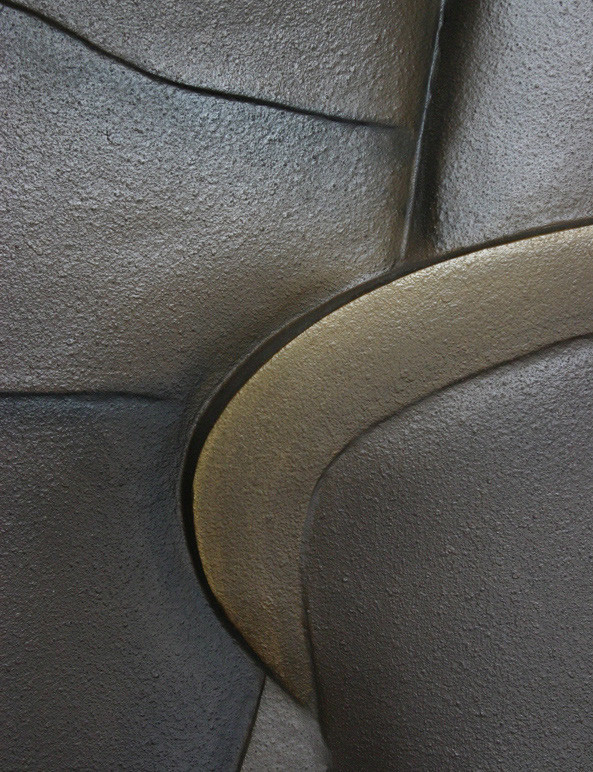 WARNER BROS. STUDIOS — Studio Tour Bas Relief Sculpture, image 1